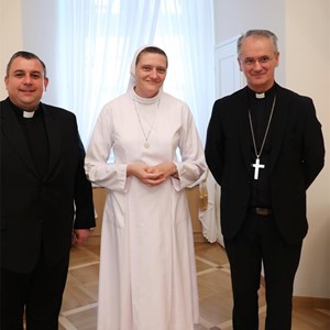 Nadbiskup Dražen Kutleša primio misionarku s. Ivančicu Fulir i ravnatelja PMD-a preč. Matiju Pavlakovića